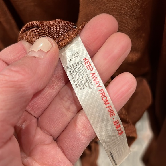 003 - Picture 2 of 2